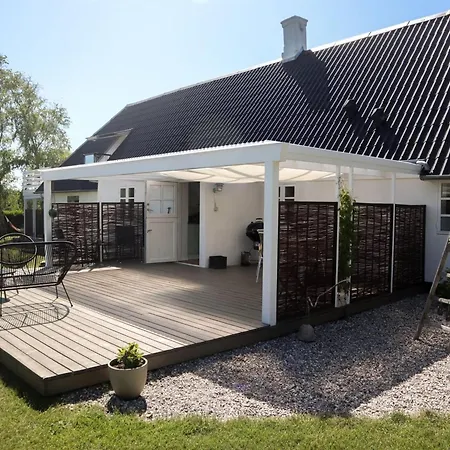 Harre - 300m From The Sea By Interhome *