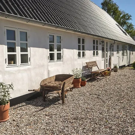 Harre - 300m From The Sea By Interhome *